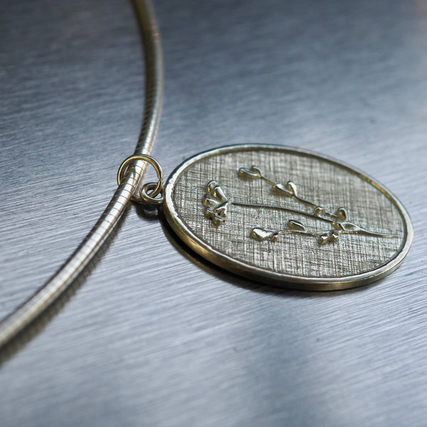 ANNA J FLORAL  OVAL PENDANT