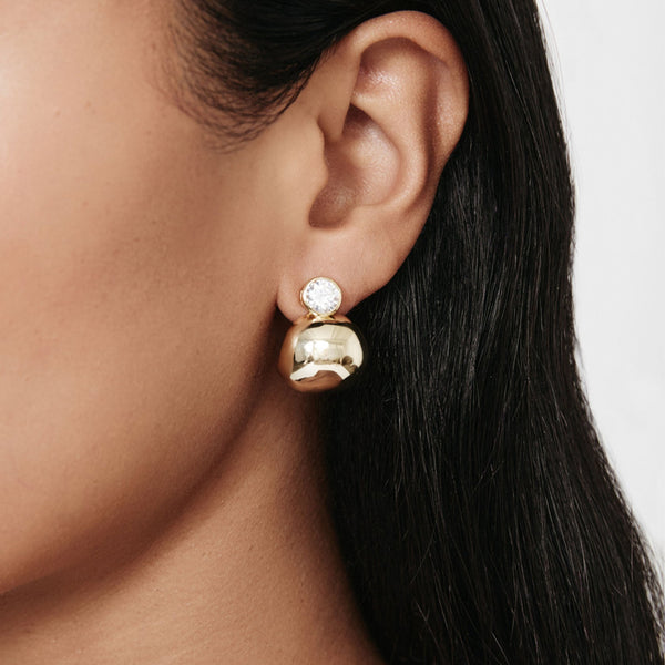 SHASHI BEZEL GOLD EARRING