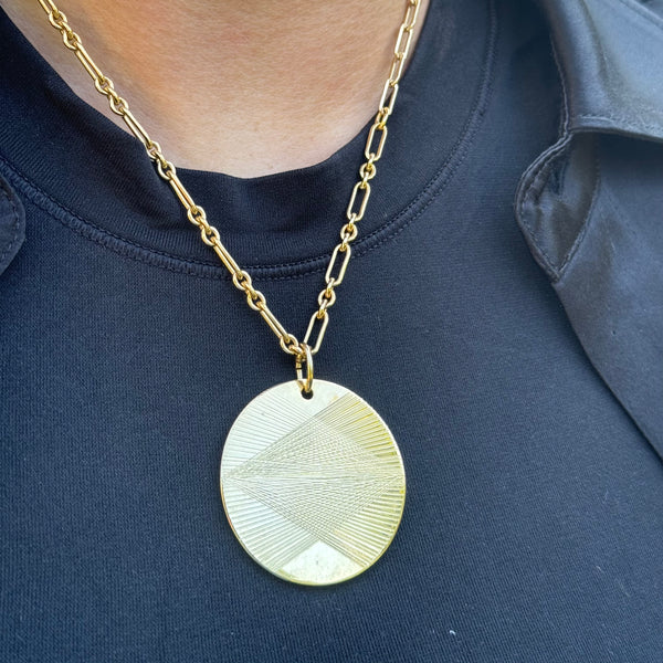 ARIANNA GEOMETRIC DISC NECKLACE - 1.5