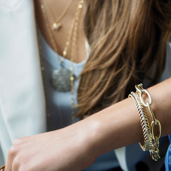 ROSEY CHEVRON DIAMOND BRACELET