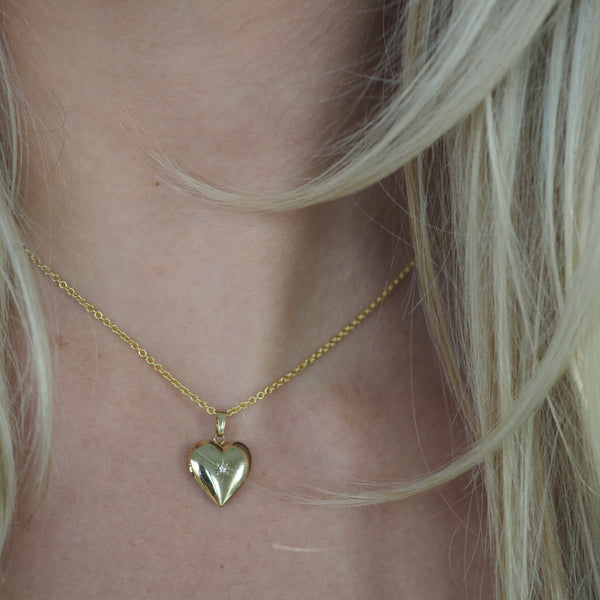 AURA ROSE HEART LOCKET NECKLACE