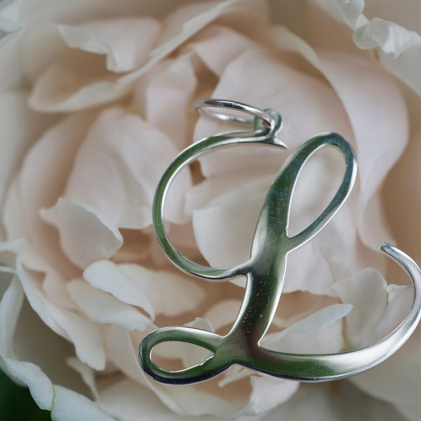 L CURSIVE INITIAL PENDANT NECKLACE