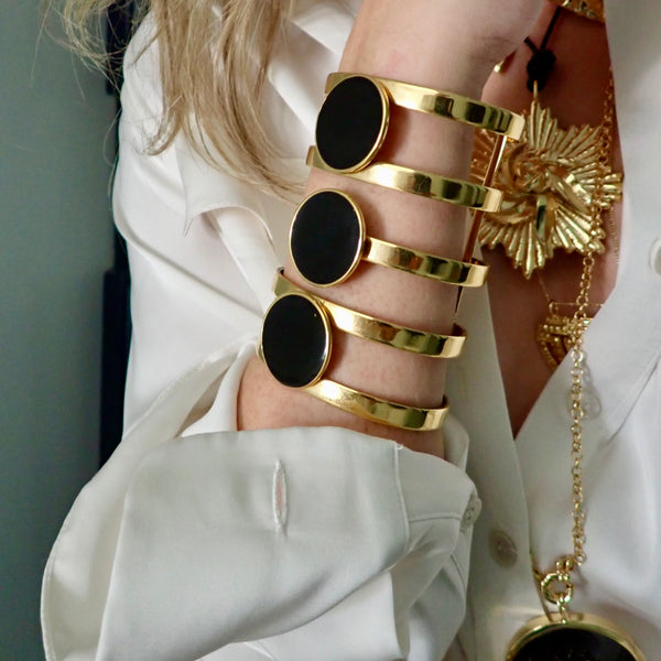 MARLIN 3 DISC BLACK ENAMEL CUFF BRACELET