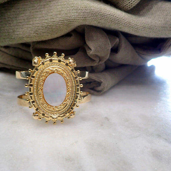 SHANNON CAMEO CUFF BRACELET