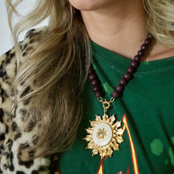 TREVOR WOODEN BURST STATEMENT NECKLACE