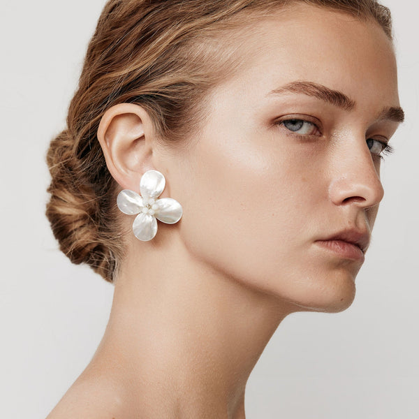 SHASHI COQUINA EARRINGS