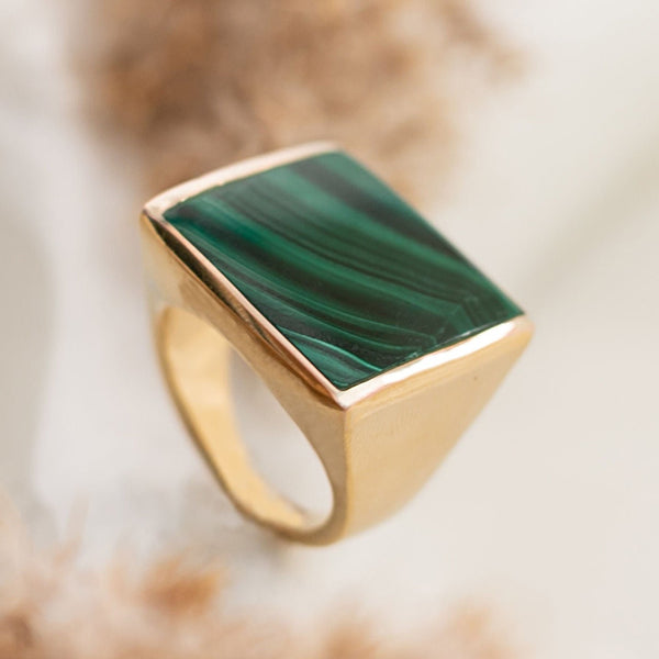 STELLA MAVEN FLAT MALACHITE STONE RING