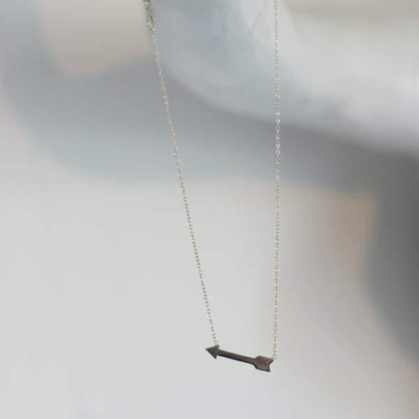 SOPHIE ARROW NECKLACE