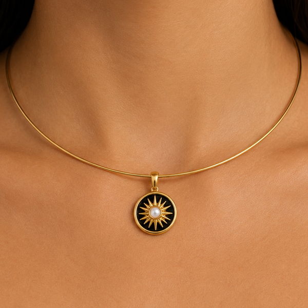 DYLAN BLACK ENAMEL BURST NECKLACE