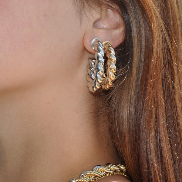 ROMEO TWIST HOOP EARRINGS