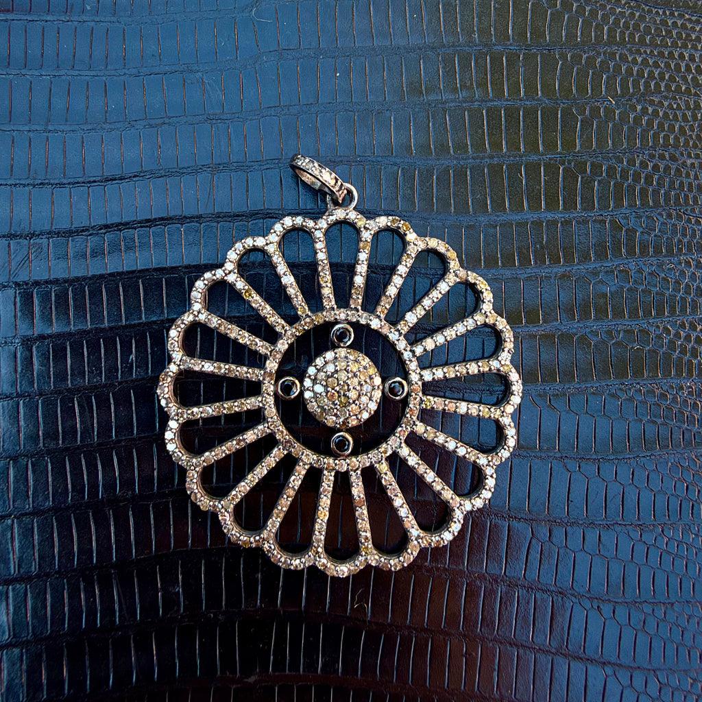 KNOX FILAGREE DISC PENDANT NECKLACE