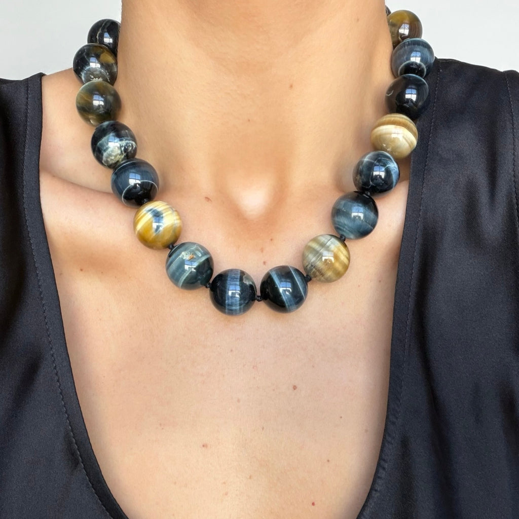 DIXIE TIGERS EYE   BEADED NECKLACE