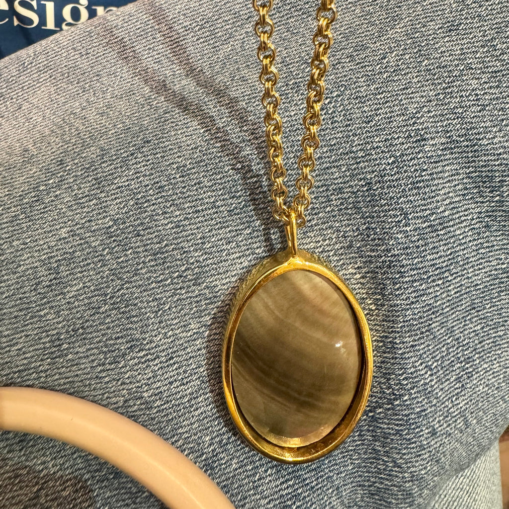 MAX OVAL PEARL PENDANT NECKLACE