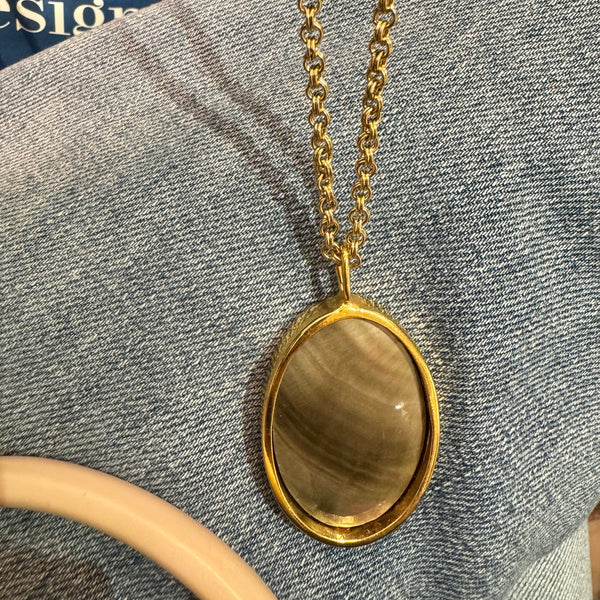 MAX OVAL PEARL PENDANT NECKLACE