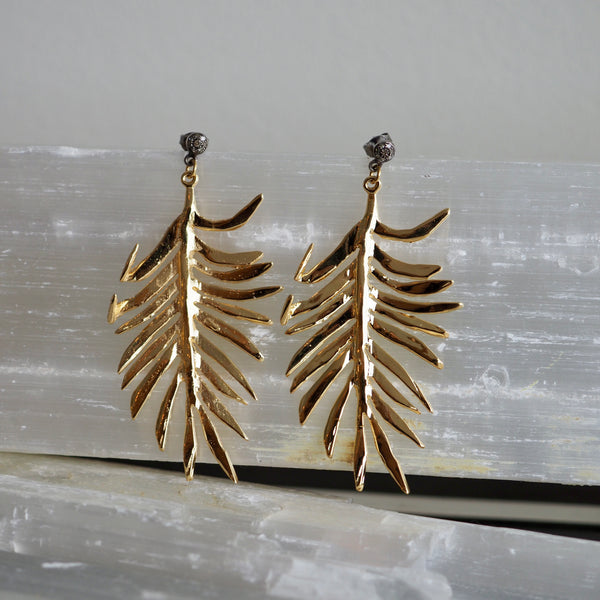 COLBIE PALM STATEMENT EARRINGS