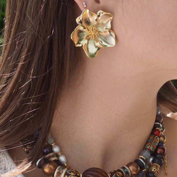 IYS FLORAL EARRING
