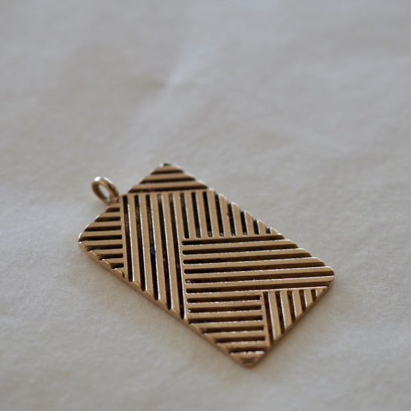 OLIVIA UP ARROW  POINT RECTANGLE PENDANT NECKLACE