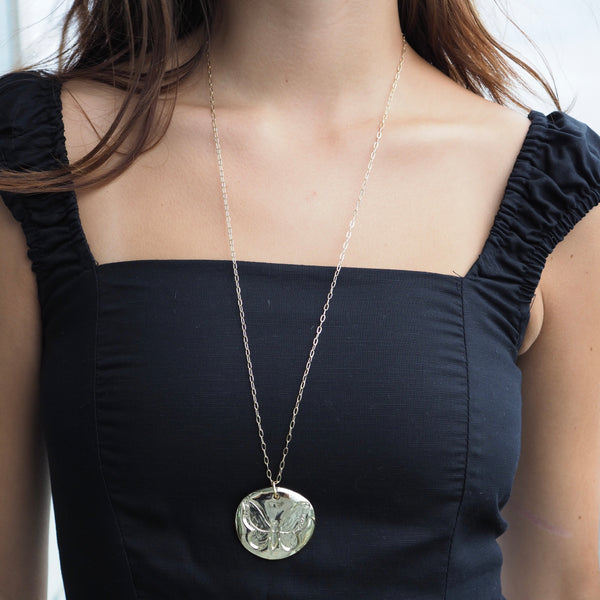 REMI STATEMENT BUTTERFLY NECKLACE