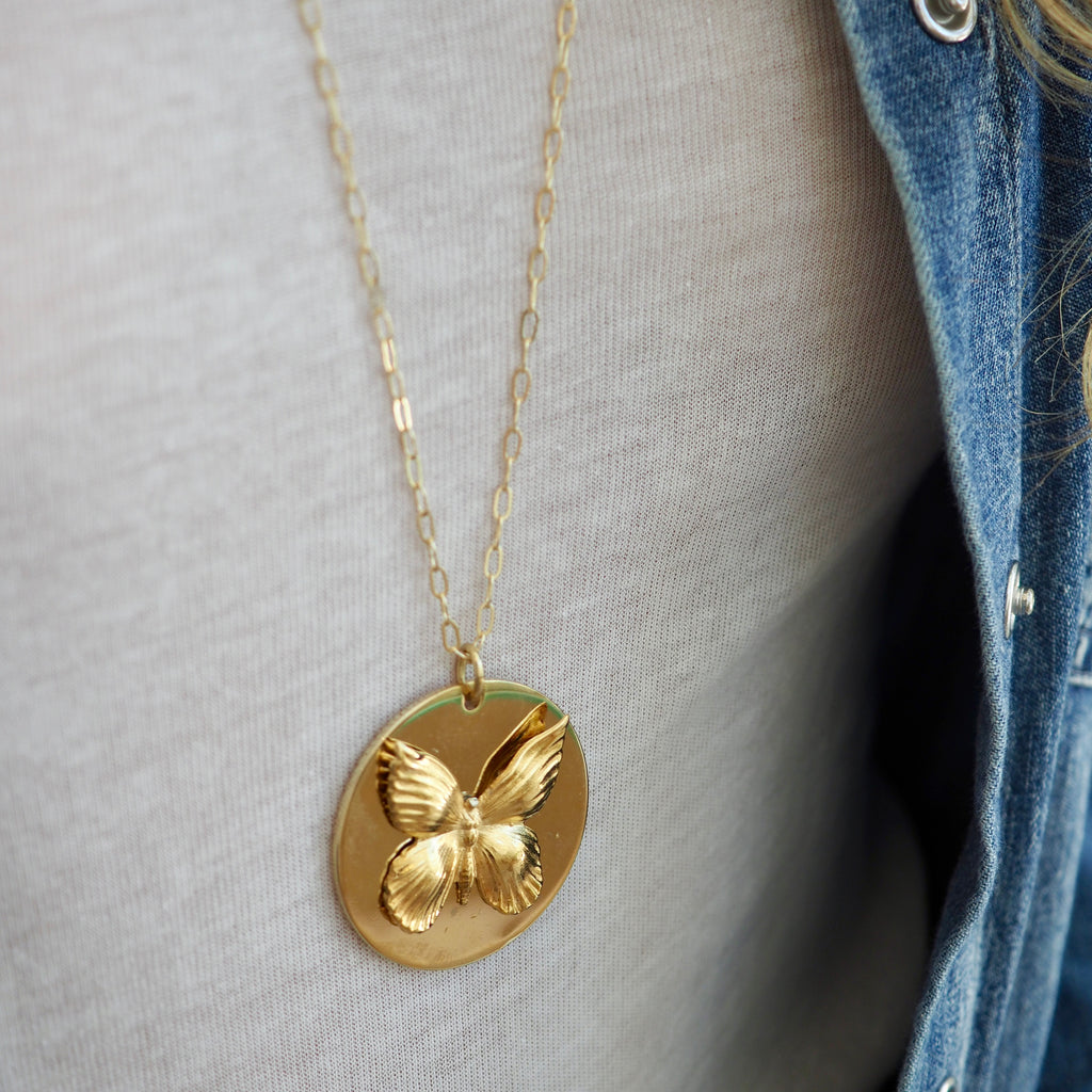CHELSEA BUTTERFLY DISC NECKLACE