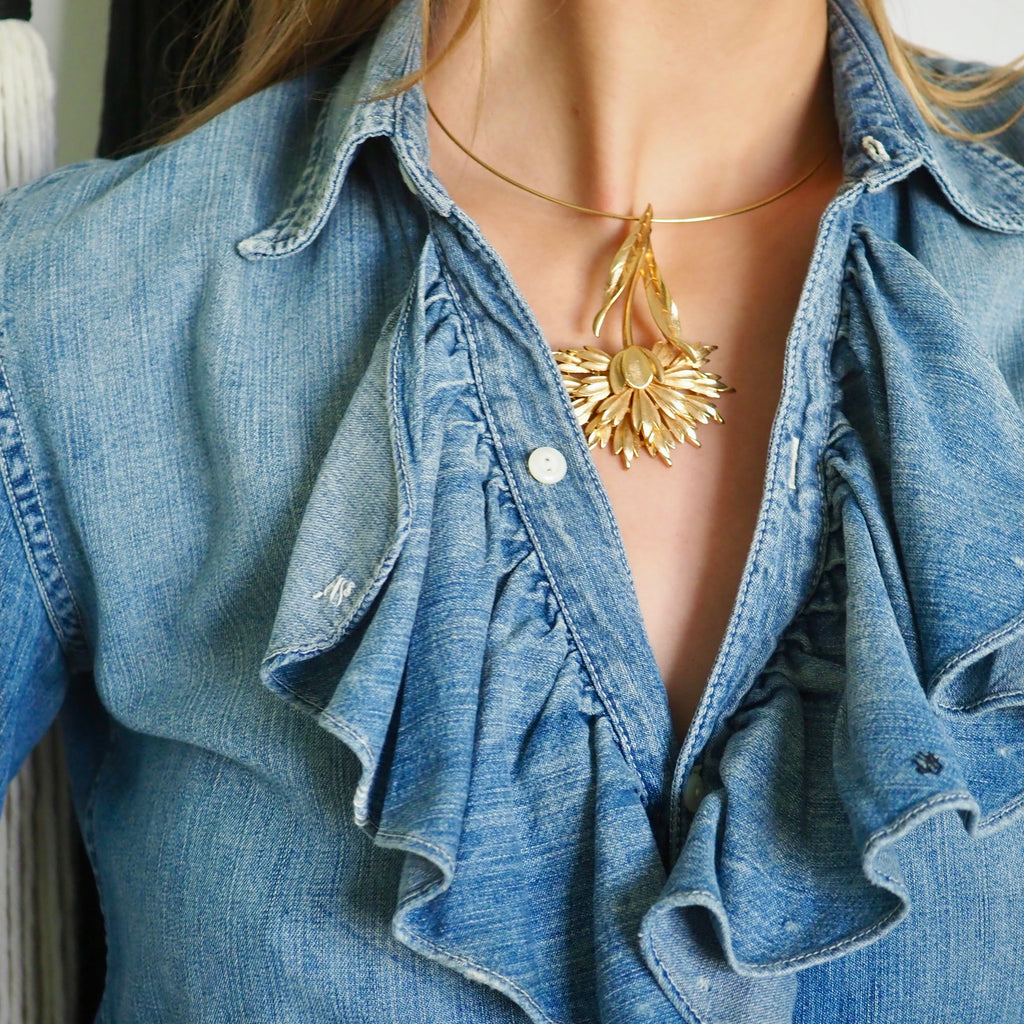 RYANN FLOWER DROP STATEMENT NECKLACE