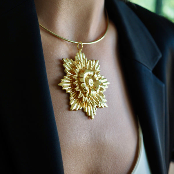 MYLES  FLORAL STATEMENT NECKLACE