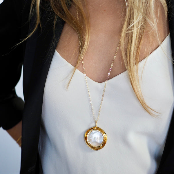 DREAM PENDANT NECKLACE