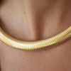 MARA SLINKY  NECKLACE