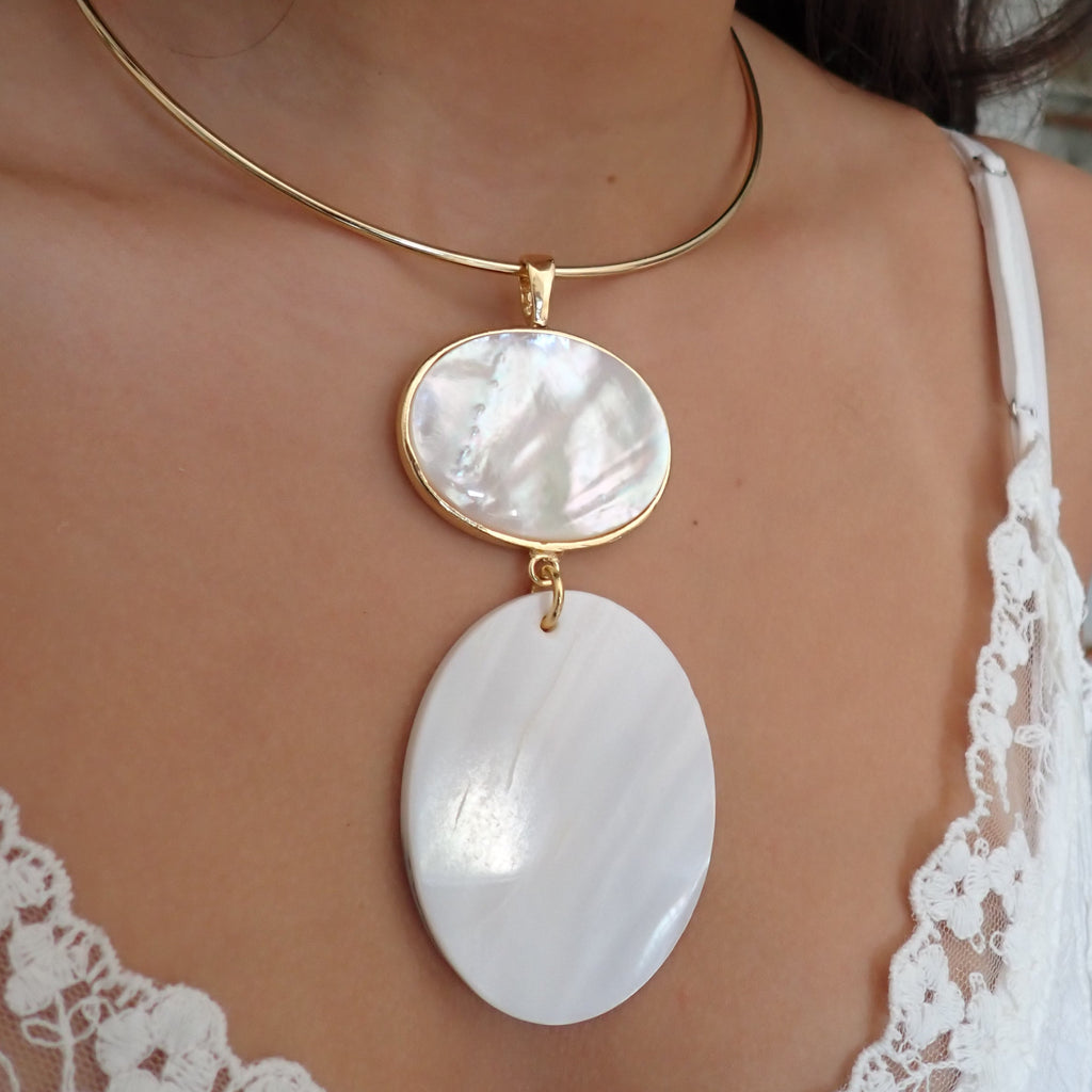 RAQUEL DOUBLE MOTHER OF PEARL DROP PENDANT