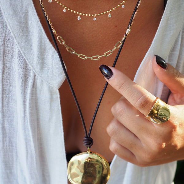 ALEXIS STATEMENT TEXTURED DISC NECKLACE