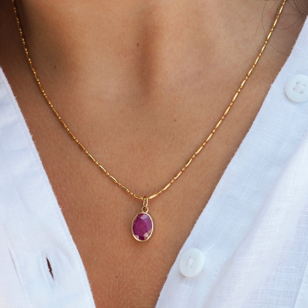 MACKENZIE ROSE PINK STONE  NECKLACE