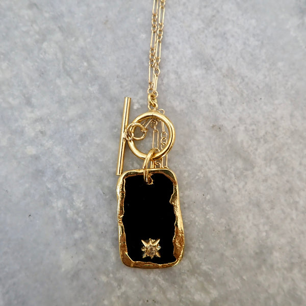 SLOANE ID TAG TOGGLE   NECKLACE