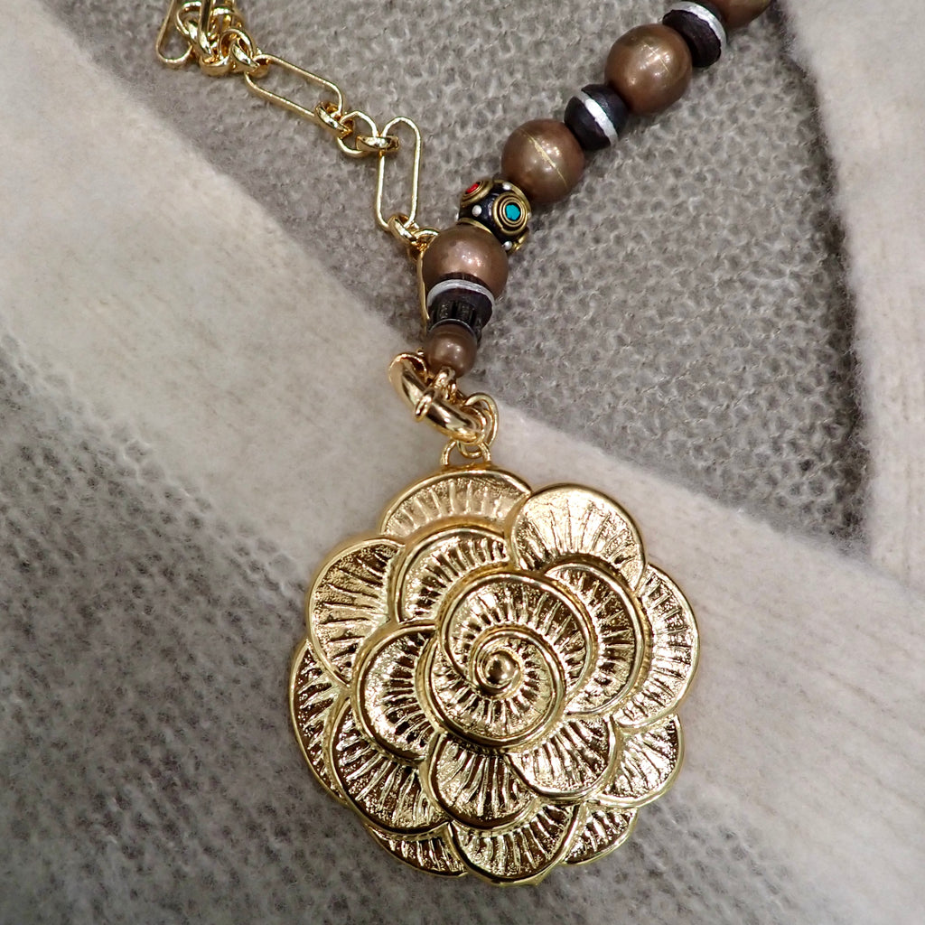 PHOEBE BEADED STATEMENT FLOWER NECKLACE