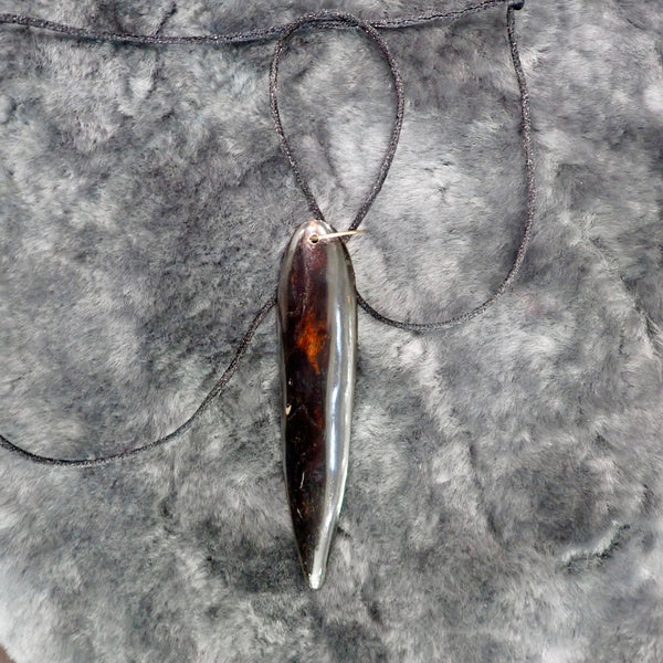 COLBY  BONE SPEARHEAD  NECKLACE