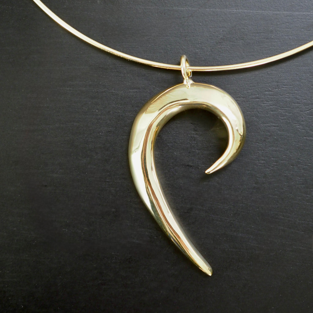 MIA DOUBLE CRESCENT NECKLACE