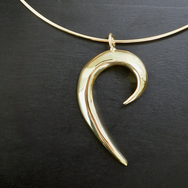 MIA DOUBLE CRESCENT NECKLACE