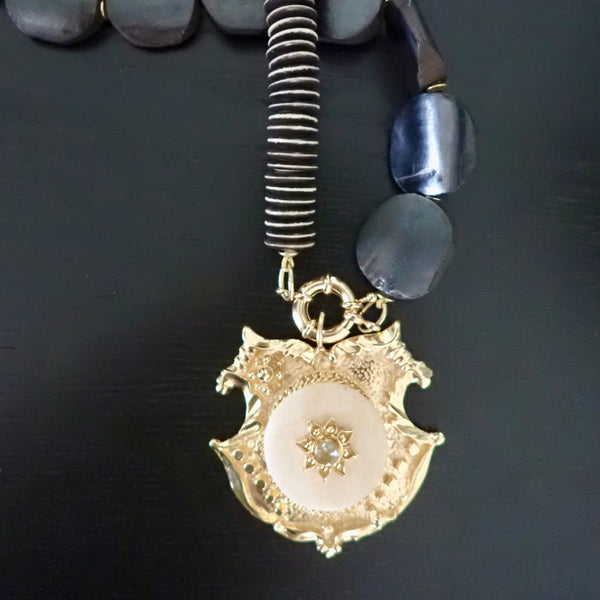 MENA WOOD SHIELD BEADED NECKLACE