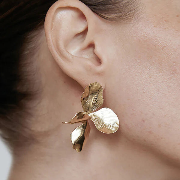 SHASHI HYACINTHE EARRING