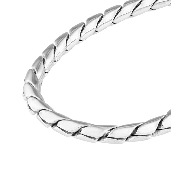 ARI ROUND HAMMERED CURB CHAIN