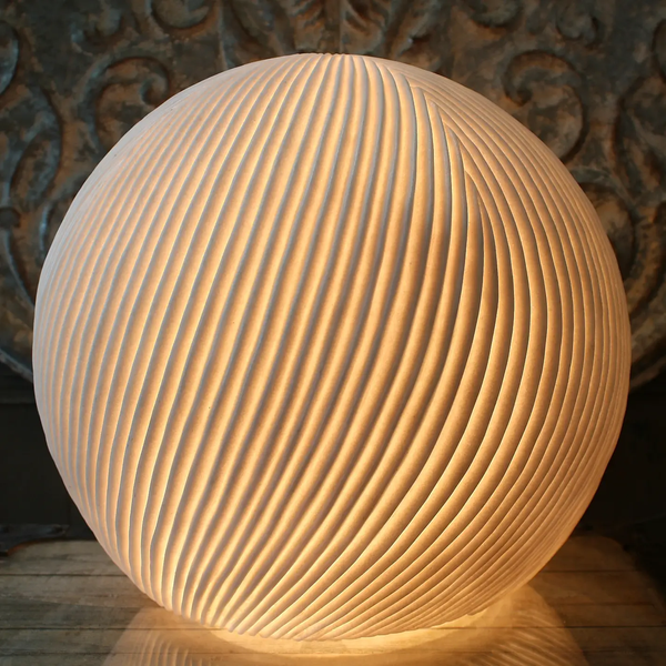 THE LIGHT GARDEN COLLECTION  - SLASH BALL