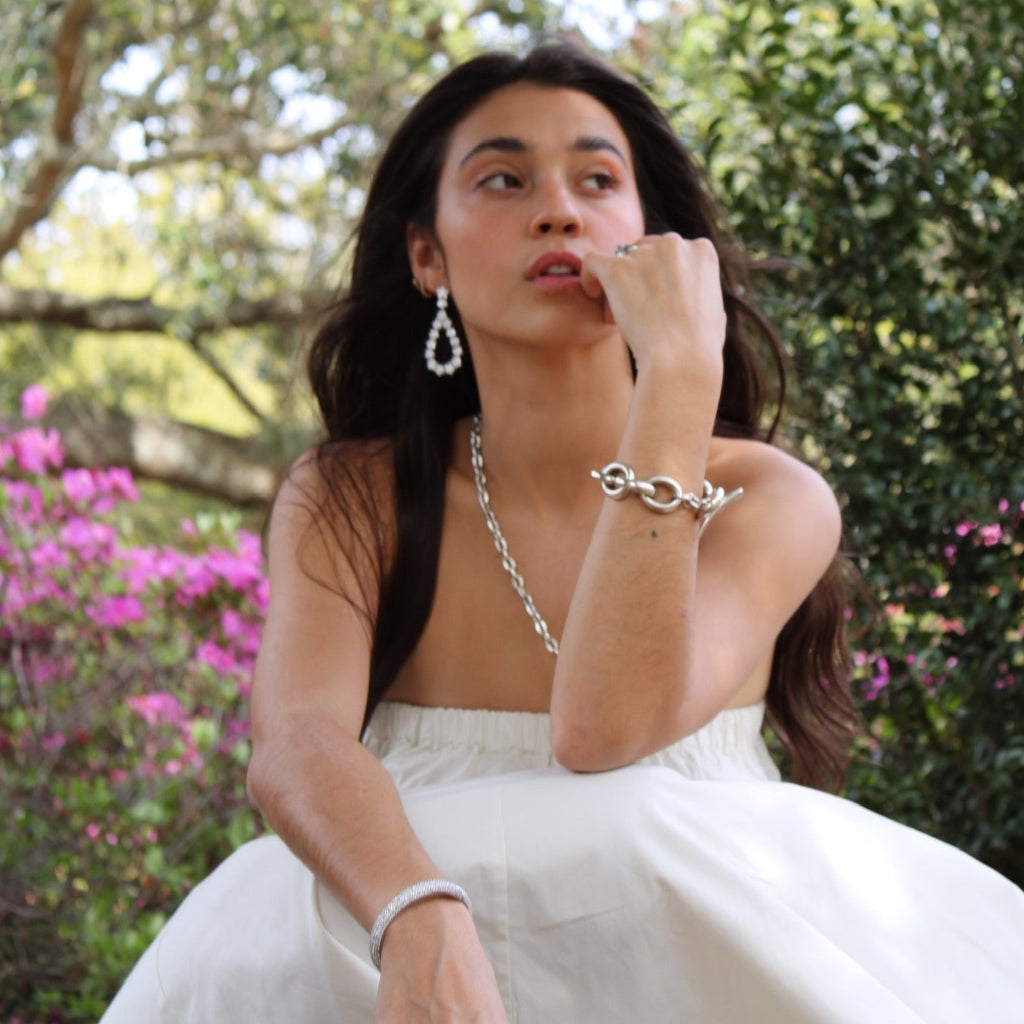 DIANA Drop Earrings
