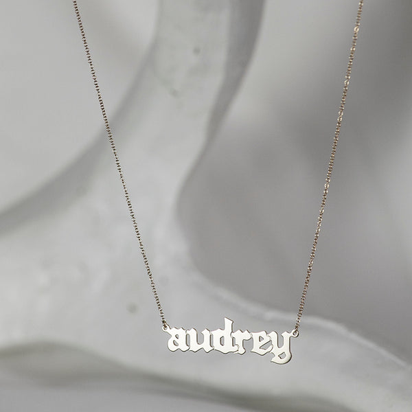 OLD ENGLISH NAME PLATE NECKLACE - CUSTOM