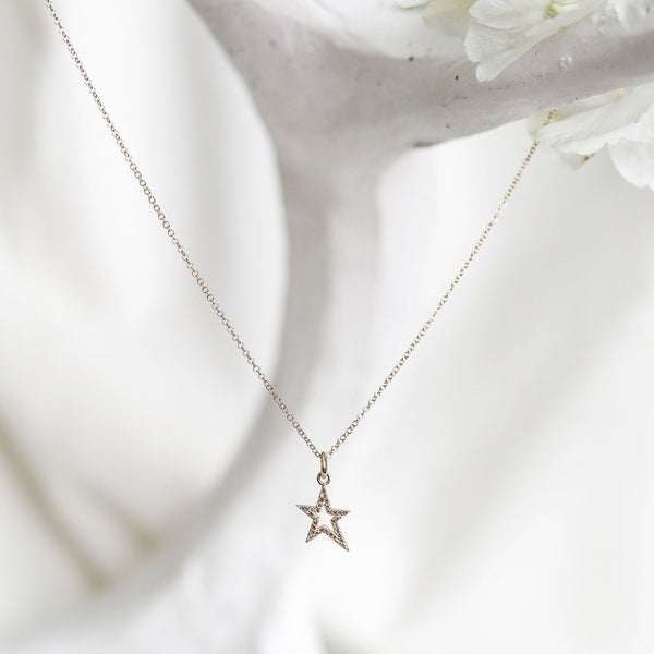 SHOSHANNA OPEN STAR NECKLACE