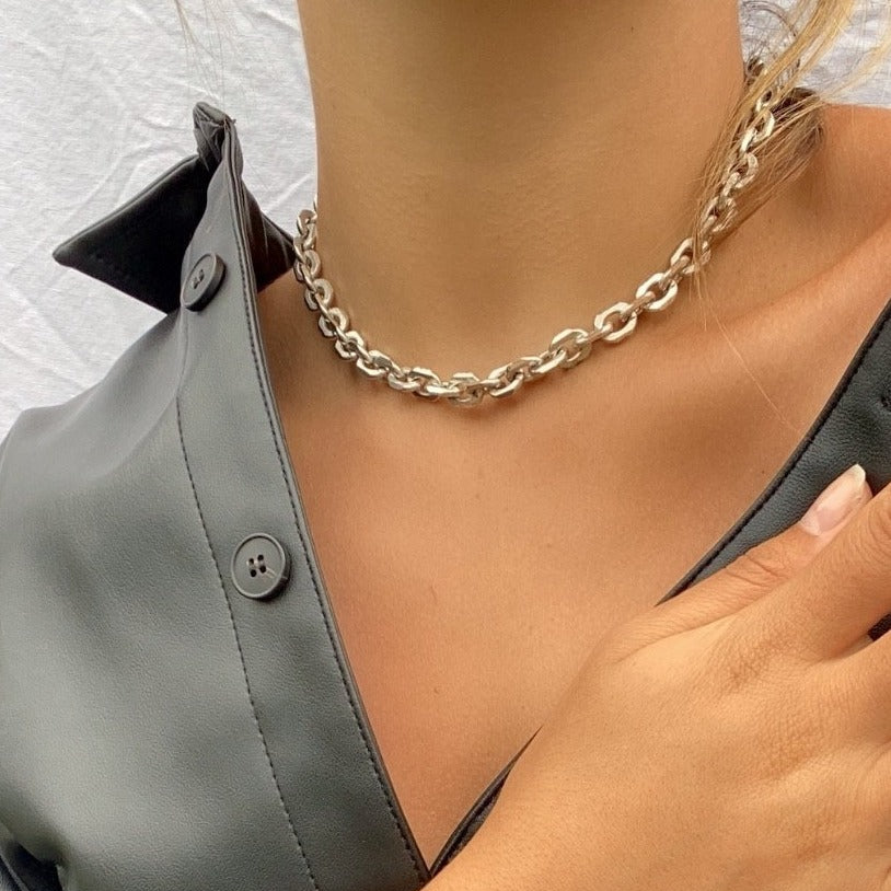 CARA LINK CHAIN NECKLACE