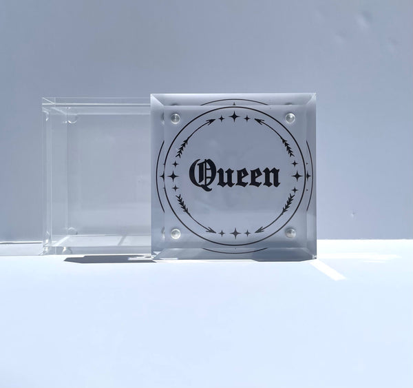 QUEEN BEE Lucite Box