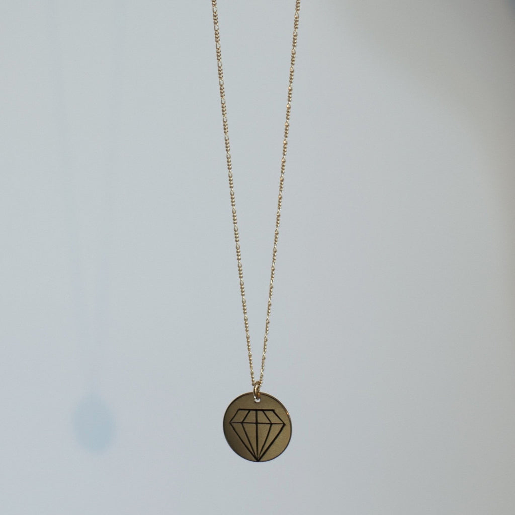 AVANNA ENGRAVED DIAMOND DISC NECKLACE