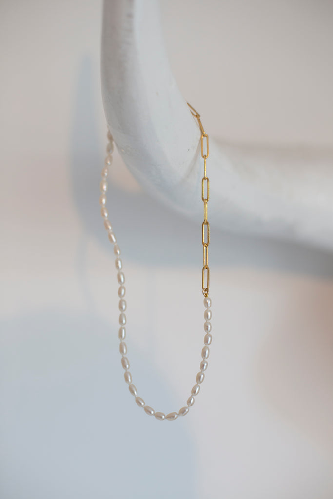 KARI Pearl + Chain Necklace