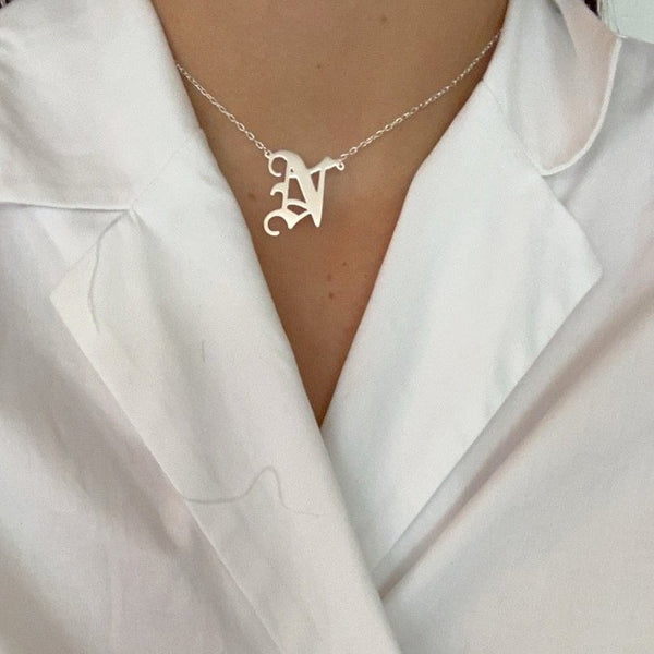 Old english N - Necklace