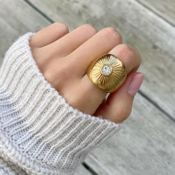 SAREE BURST Ring